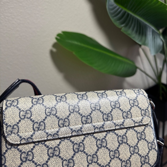 GUCCI OPHIDIA POCHETTE - Picture 4 of 13
